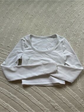 Babe by Bucked Up | Long Sleeve Cropped Top